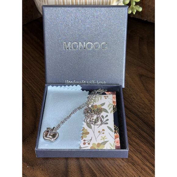 E Necklace silver-toned crystal-embellished apple pendant E New In Box - Picture 6 of 7